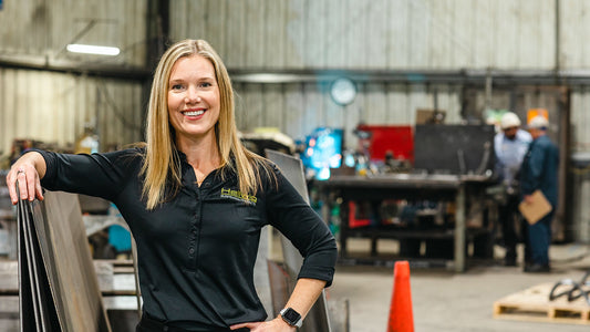 S2, E40 - Hellwig’s Melanie White, Holman’s New Wheels, TSP Milestone | The Truck Show Podcast