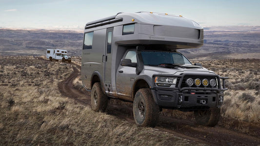 S2, E35 - TruckHouse, Stellar Built, Modified Trucks | The Truck Show Podcast